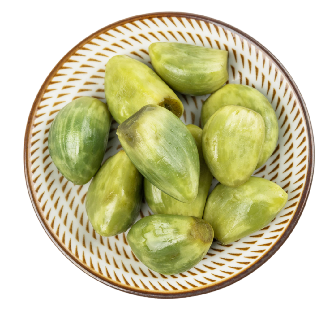腊八蒜的晶莹翠绿从哪来?除了开胃,它还有哪些健康益处?