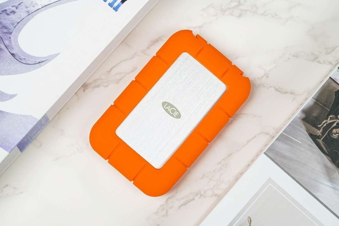 2026年1月份热门USB4移动固态硬盘排行 最强的竟然是它?
