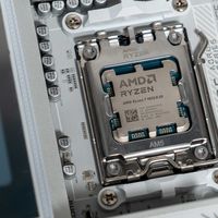 游戏新王登基，AMD R7 9850X3D+技嘉X870E X3D超级冰雕主板测评