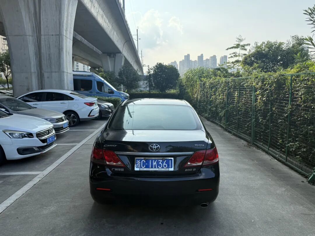 8888 块收的一台凯美瑞，你感觉划算吗？