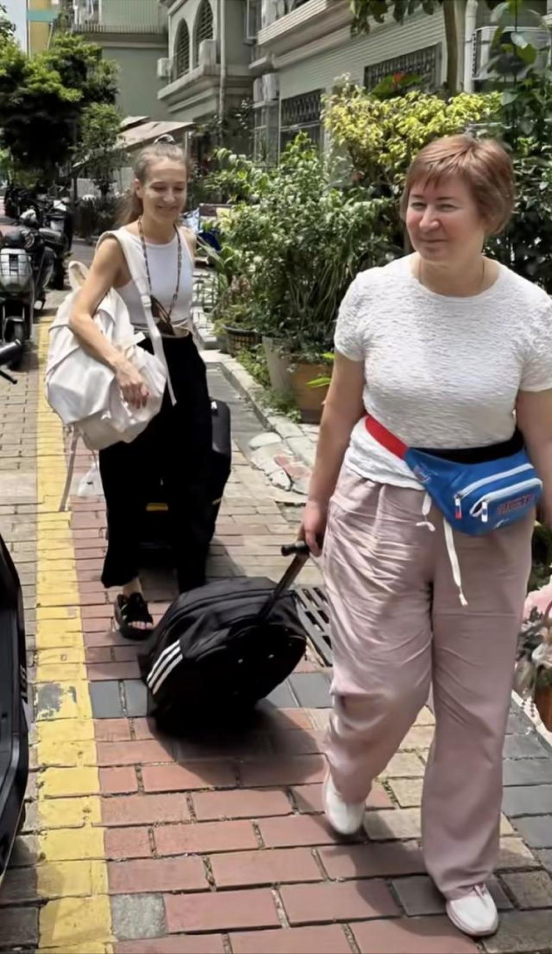 德国俄罗斯游客的广东电饭锅奇缘:称破解中国米饭好吃的秘密