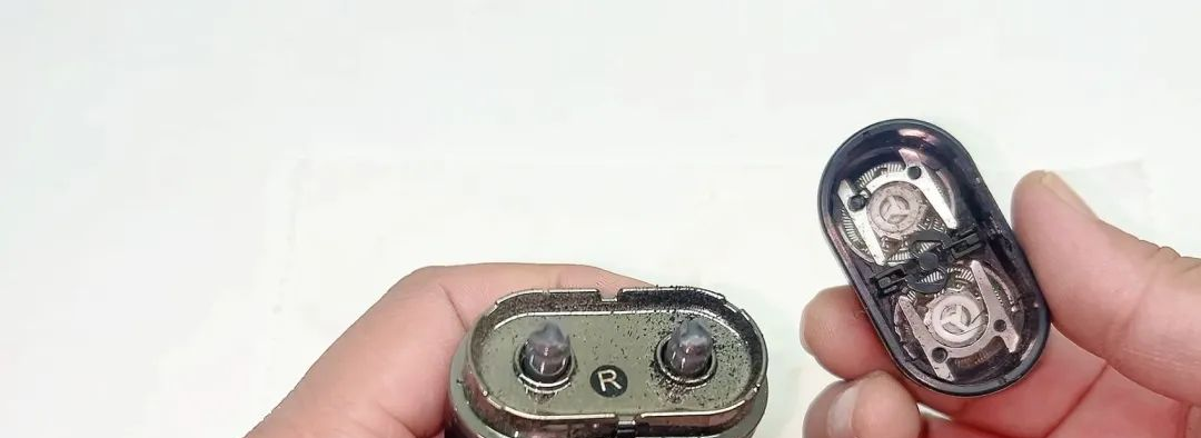 不管剃须刀有多钝，只需用棉签擦一下，越用越锋利，轻松省下几百冤枉钱