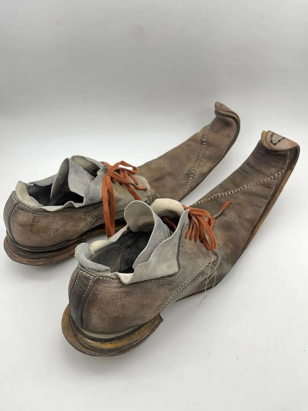 【Daily Boots】来点好玩的:小众鞋靴艺术工作室Omelchuk Atelier的魔幻废土鞋靴图赏