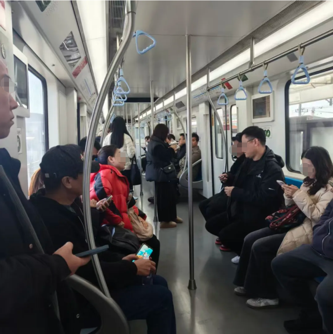 住在地铁首末站,真有性价比吗