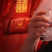 飞山航公务舱，像参加了一场婚礼？