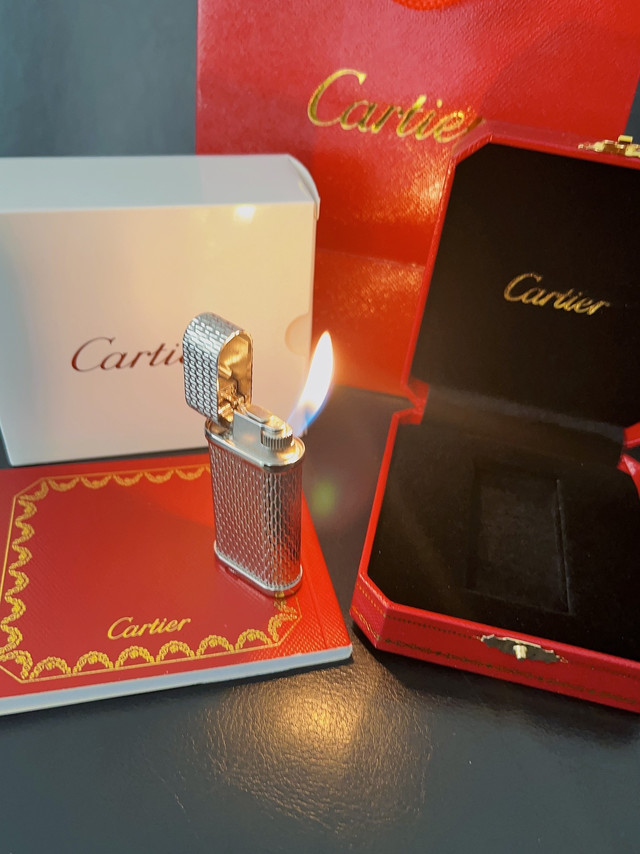 帅是终生大事，卡地亚打火机的氛围感答案