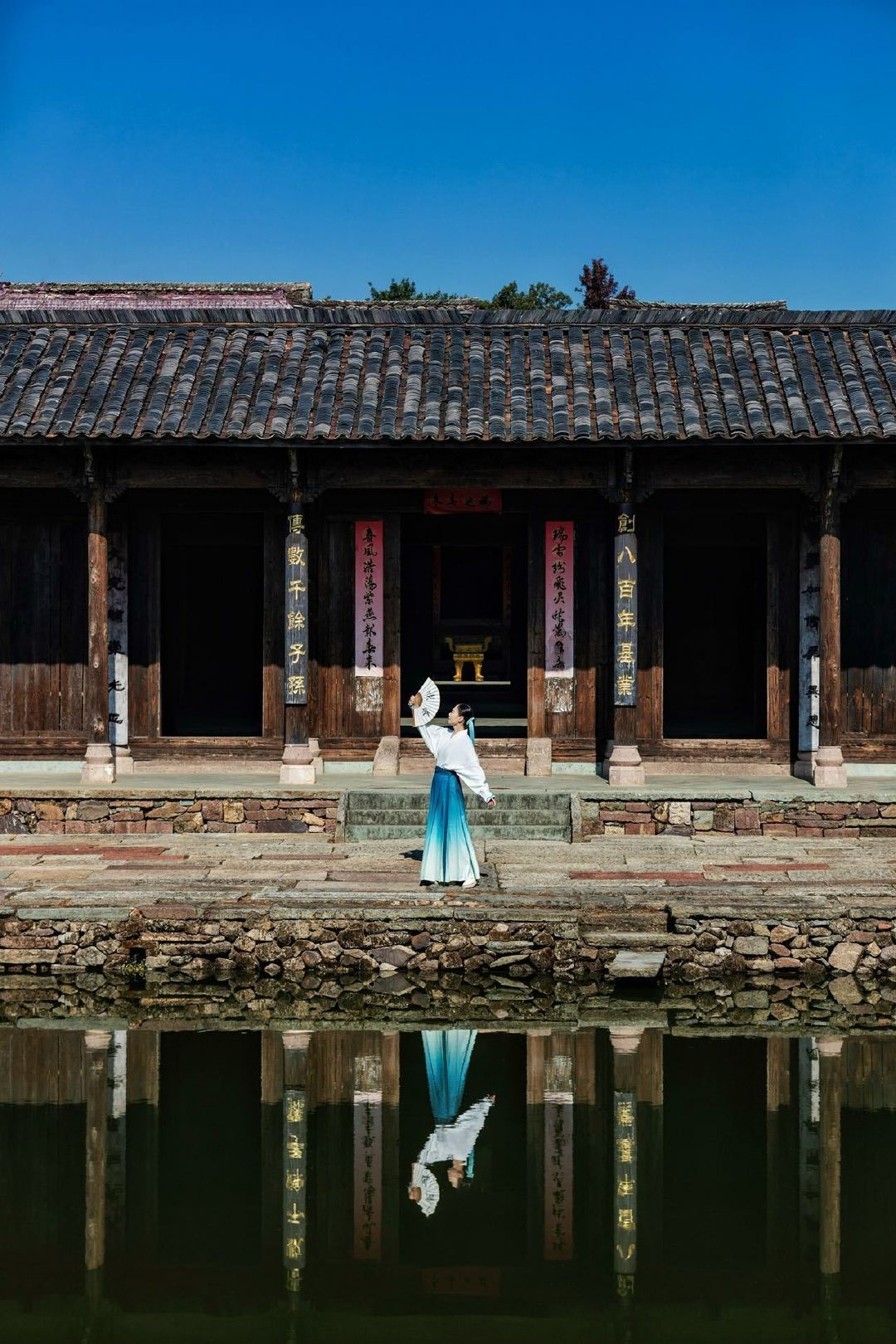 婺女洲:一场穿越千年的中式年味盛宴,比烟花更震撼