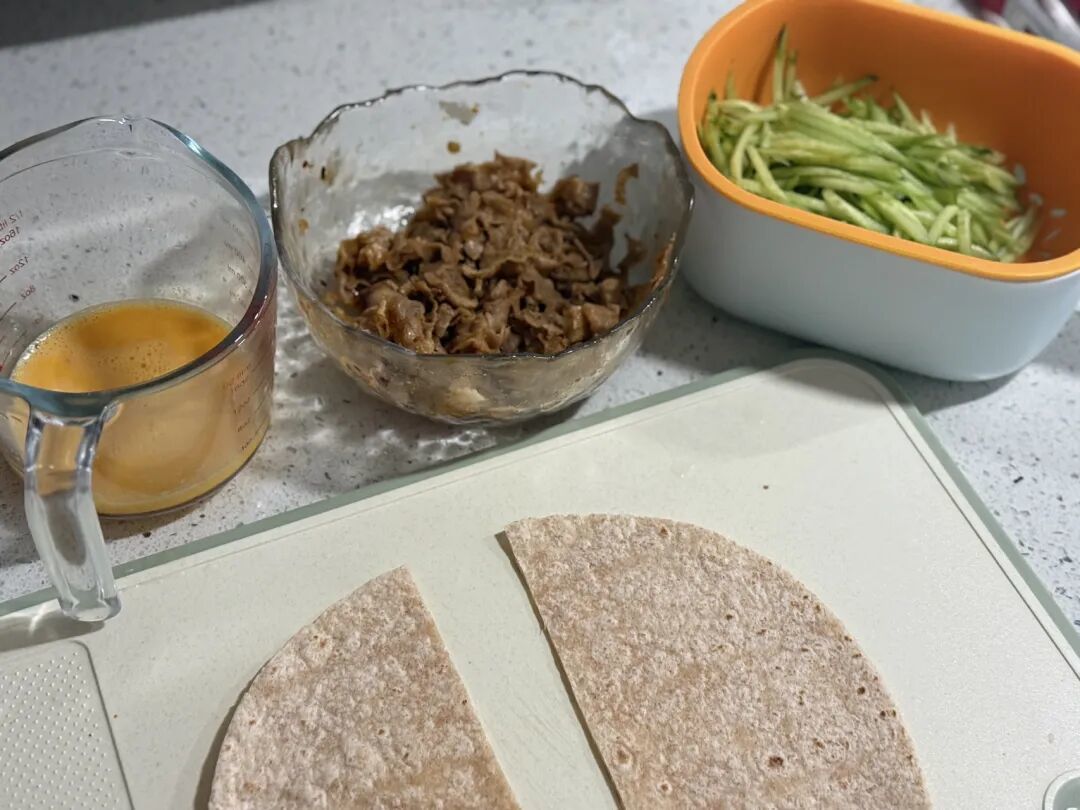 周末满分早餐🥞 超满足的全麦嫩牛卷