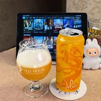 🍻树屋入门三件套的“真王”，朱利叶斯，可真是多汁多彩啊，常年霸榜不是没有道理的！12 月批次三件套里它的表现最好，也最平衡！✌️
#精酿啤酒 #精酿啤酒爱好者 #树屋精酿 #浑浊IPA #精酿推荐