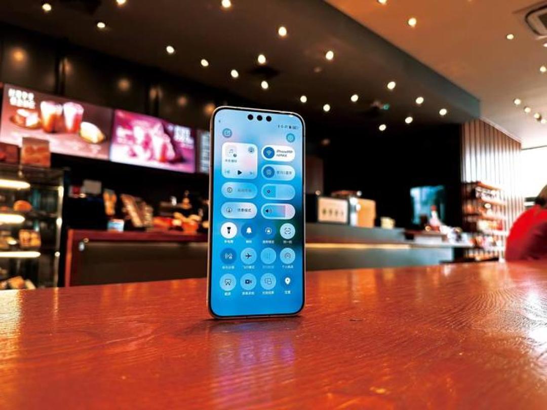 差价700块,Mate70Pro和Mate80Pro,我替你在体验店纠结了一下午