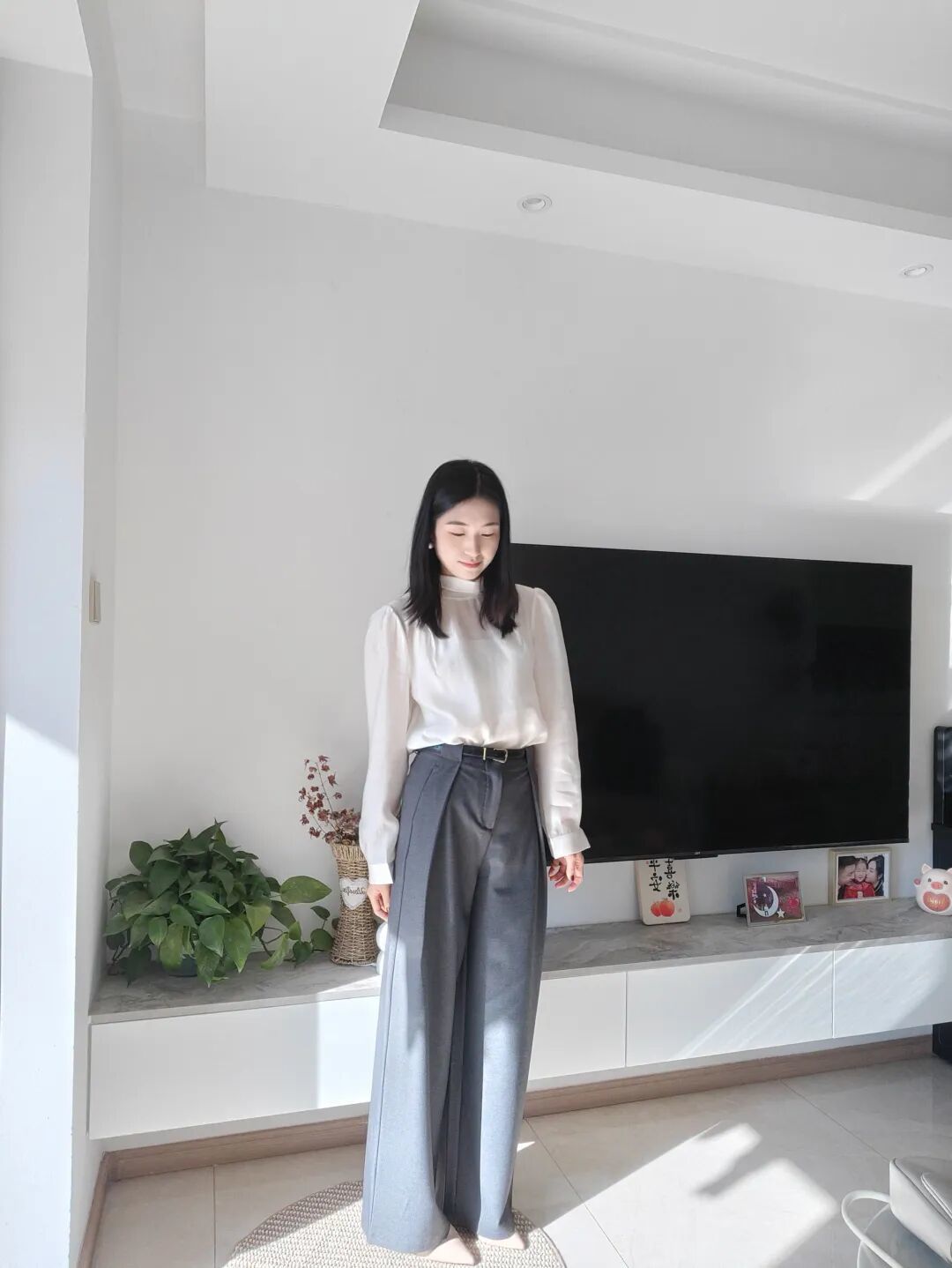 开春第一条通勤西装裤安排,5种搭配任意选