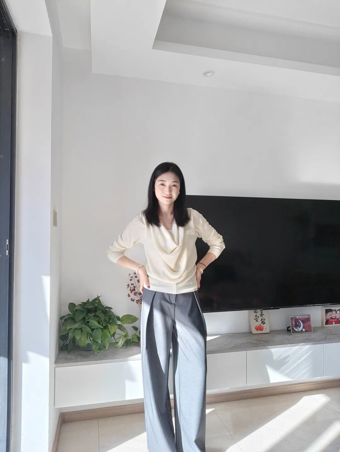 开春第一条通勤西装裤安排,5种搭配任意选