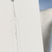 纳美科学Air缓震电动牙刷，清洁强还不麻牙！