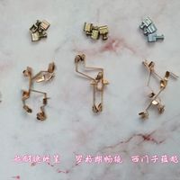 家装插座怎么选？线上线下这七款主流插座，我替你们买来拆开看了