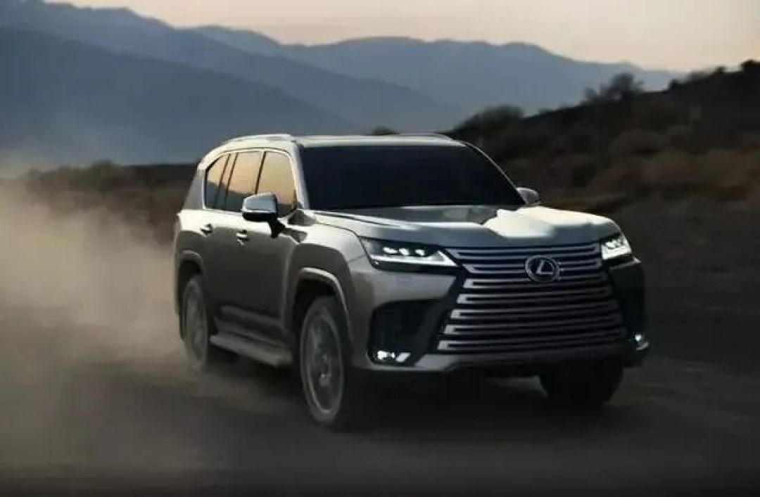 83万就能买的“精装版陆巡”?2026款雷克萨斯LX600豪华版深度体验!看完内饰我酸了