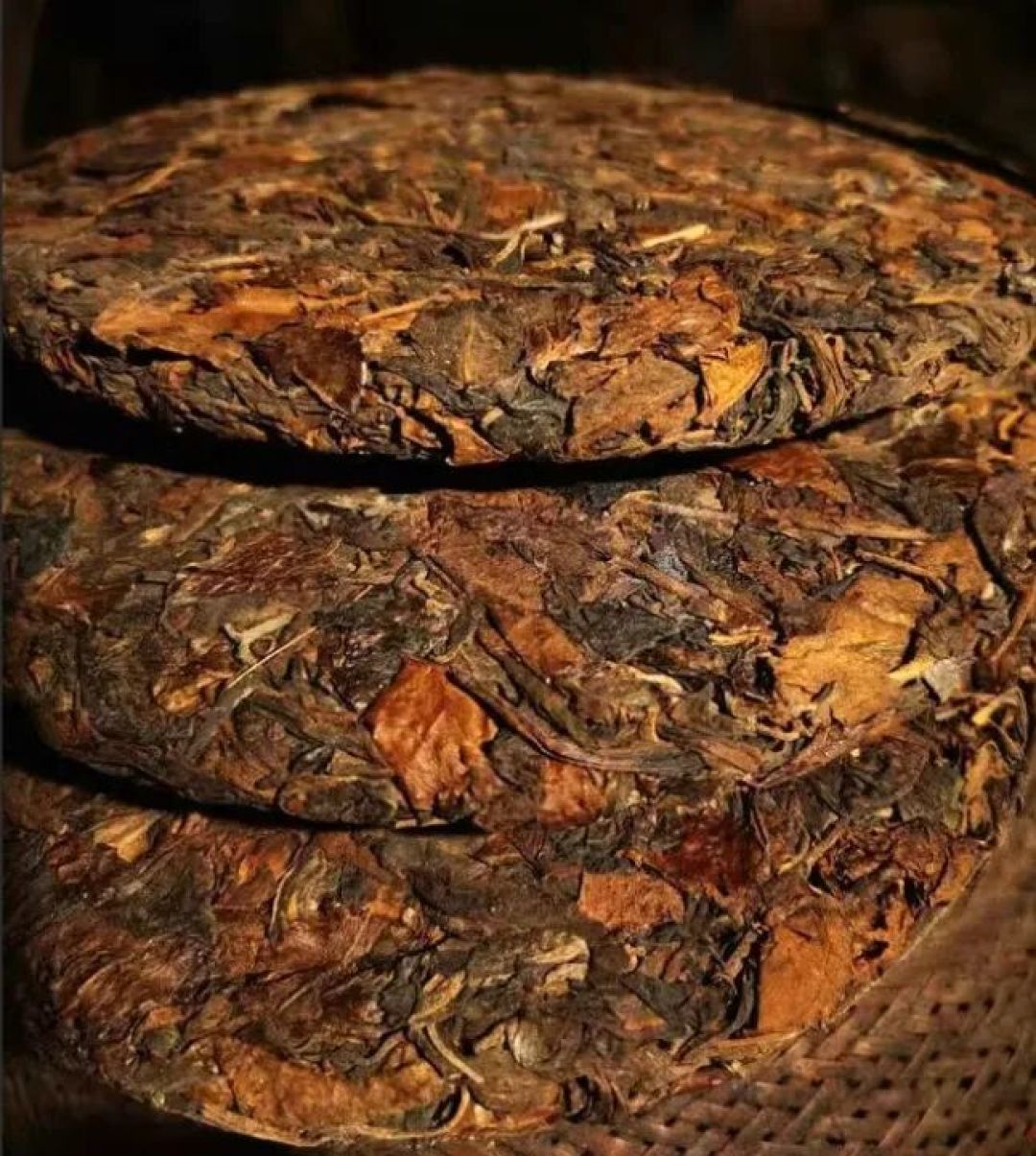 秋冬建议喝这3款茶,温润又养人