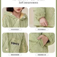 秋冬宅家幸福感，被这套古今波丝绒睡衣直接拉满！