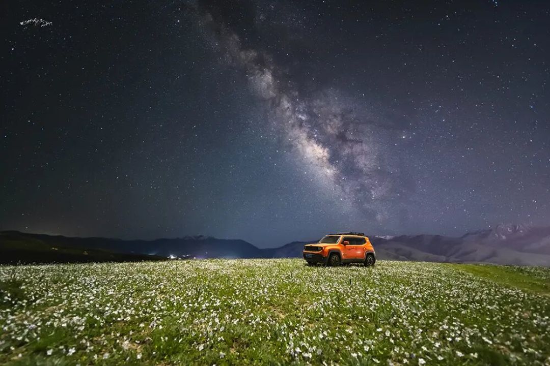川西冬夜的浪漫指南:手把手教你拍出震撼银河大片