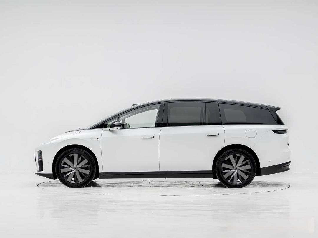 为什么理想i8卖不过model YL,它到底差的哪里?