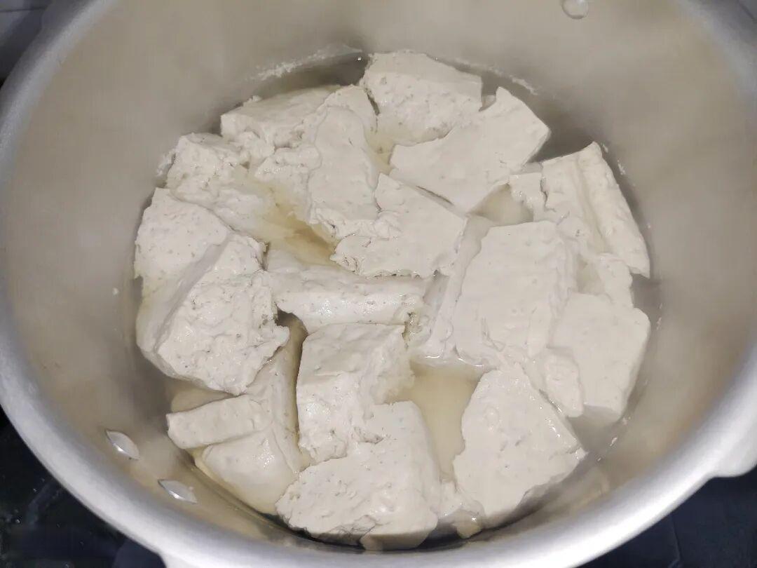 这3样一块炖一炖，花钱少吃得香！鲜嫩开胃又好做、常见食材做出不一样味蕾体验，连汤也被喝光