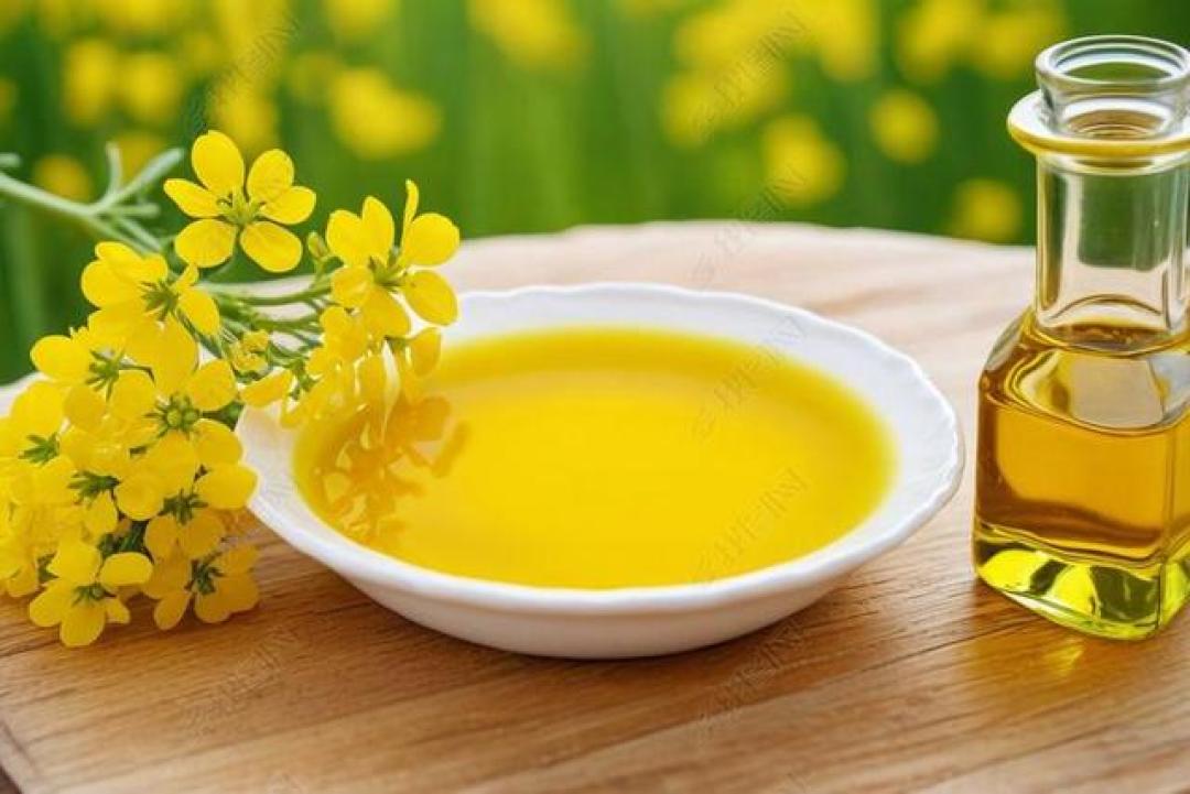 菜籽油再次成为关注对象!医生劝告:吃菜籽油时,一定要注意3点