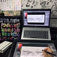 数位板 vs 传统画材？58位用户真实体验告诉你答案