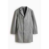 去了日本才发现：没人穿冲锋衣，满街都是“大衣、Barbour外套”