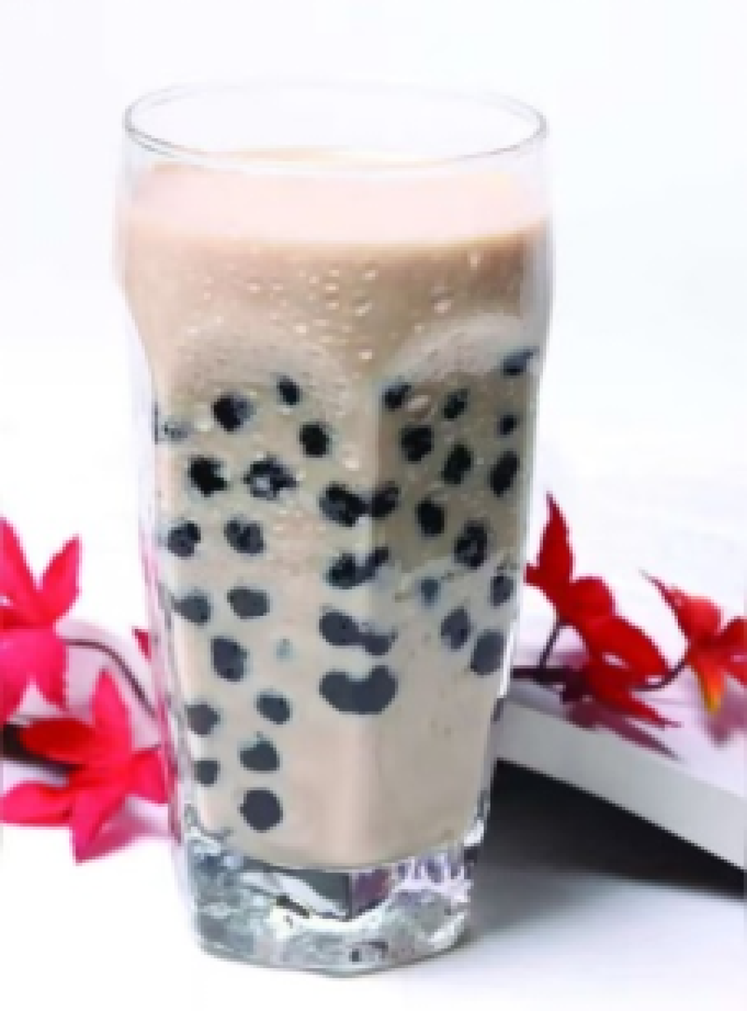 珍珠奶茶:年轻人追捧的时尚饮品,背后藏着什么健康隐患?
