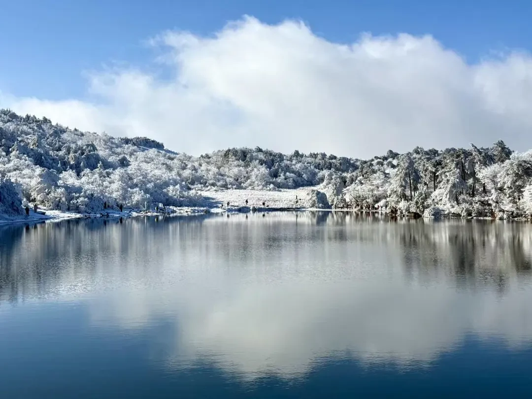 上海出发2小时 杭州周边的童话雪境徒步路线指南