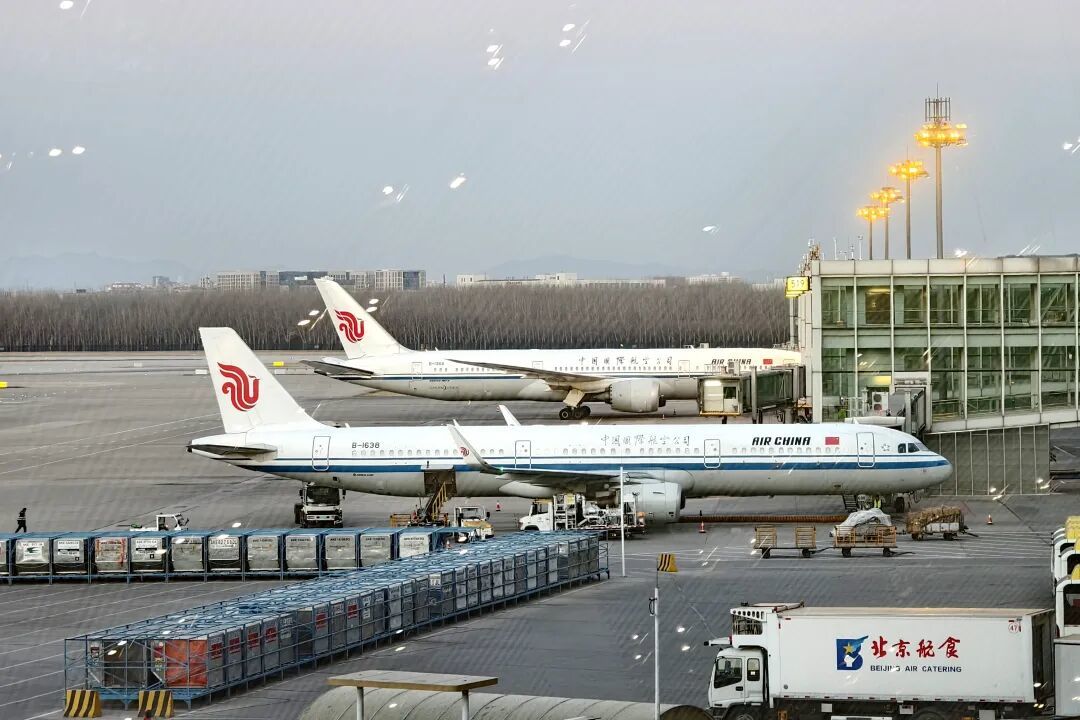 国航出手!去欧洲的机票比里程票都便宜!PK东航日本航线狂拼低价!公务舱往返跌破2000元!东航还有小BUG
