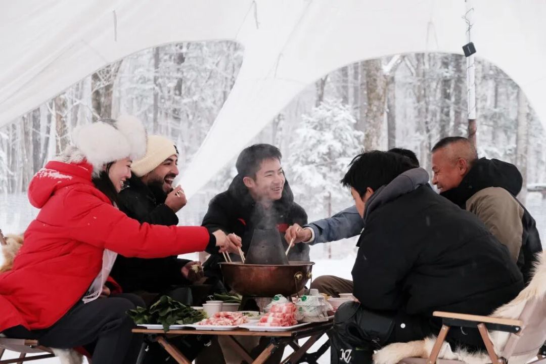 玩粉雪品烟火，延边将冬季旅游转化为有灵魂的国际冰雪生活