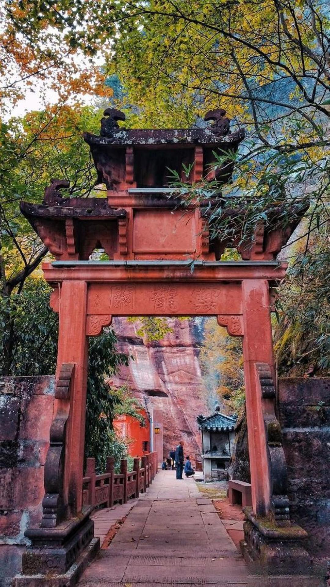 齐云山 2 天 1 夜攻略:赏云海看非遗,徒步路线全落地