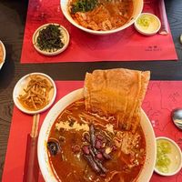 阿嬤手作真的开了家“螺蛳粉”店！网友：55一碗，续粉要钱