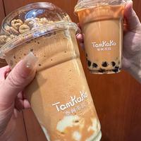 2025年下半年泰式咸法酪奶茶爆红，社交平台浏览量破1405万、门店日均订单超2万