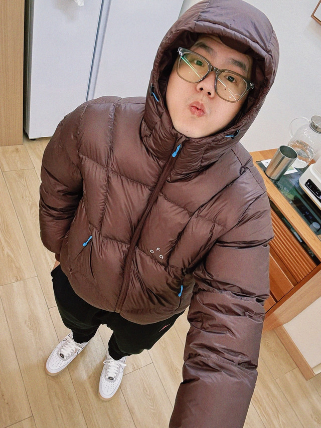 新年穿搭:FPA羽绒服➕SPO9分裤➕AF1落日🌇