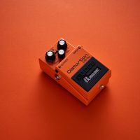 经典音色，Waza 工艺加持 | 人见人爱的 DS-1W 失真效果器