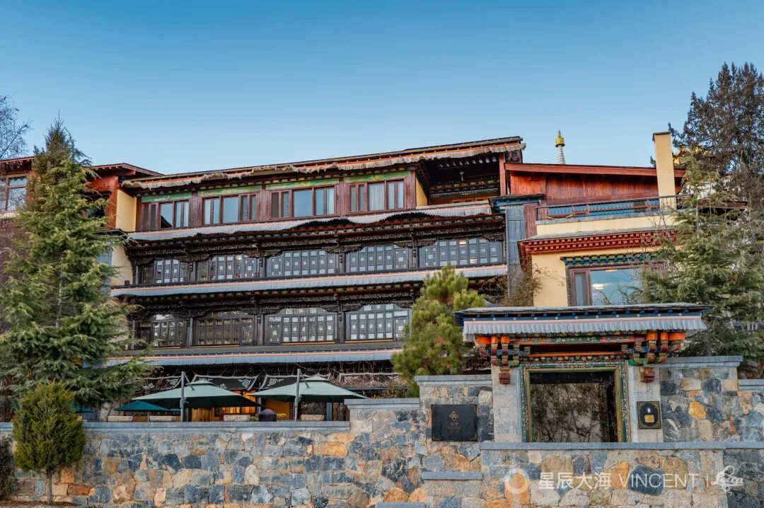 滇川环线6天5晚，邂逅绝美的香格里拉与稻城亚丁
