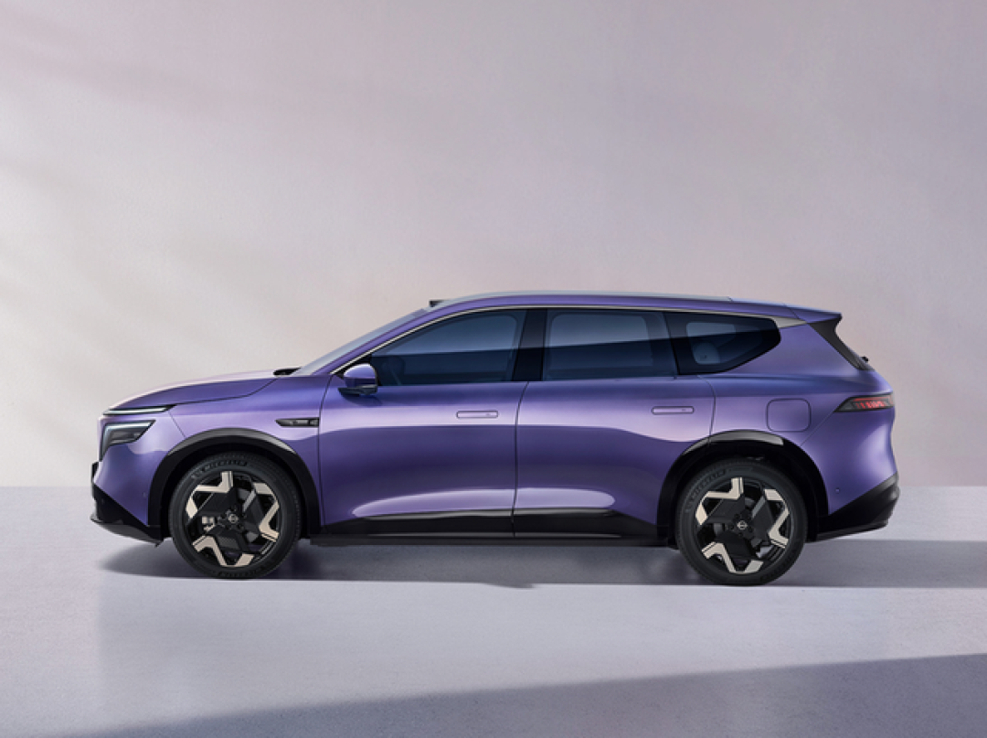 15万买合资SUV，日产NX8还是别克E7？