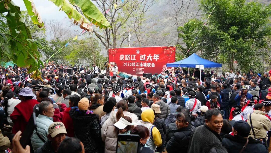 千年泉韵锁乡愁