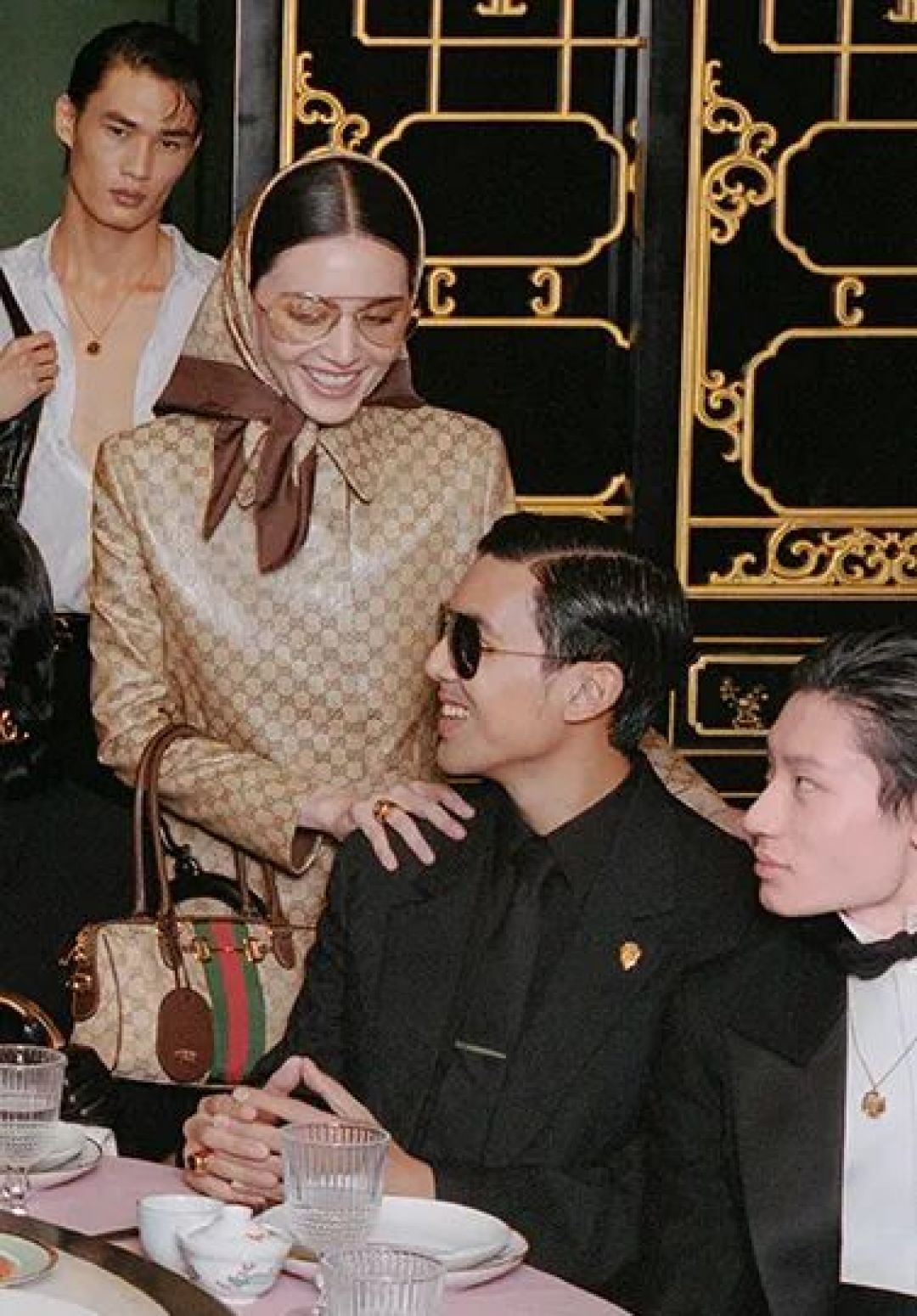 Gucci的一场家庭聚餐,背后暗藏什么玄机?