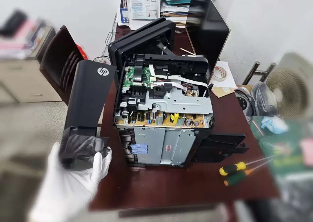 一条黑线引发的拆机大作战(全程实操拆换惠普 M126a 定影膜),最后多出一颗螺丝,哎,失败