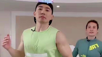 7003万粉丝跌到6044万，一场操跳了四年还没停，他到底还在练啥