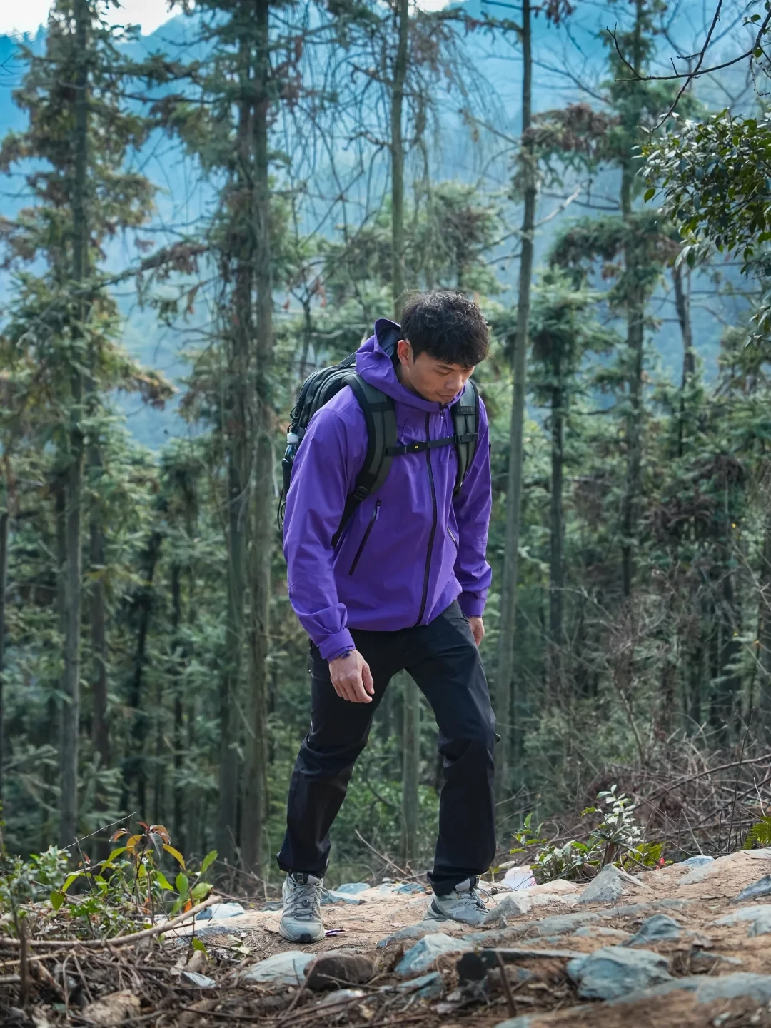 单日徒步轻量化装备|舒适与颜值兼得