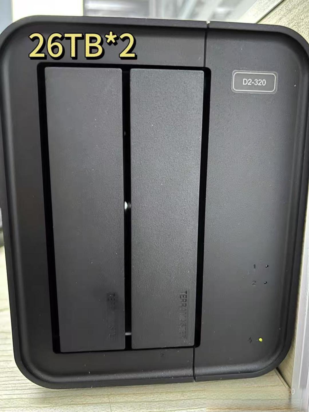 2026双盘硬盘柜抄作业！家庭存储是选NAS还是硬盘柜？如何选到高性价比、好用的硬盘柜？铁威马D2-320、绿联CM645、阿卡西斯EC-7352，实测上手体验，各款表现怎么样？推荐哪款？