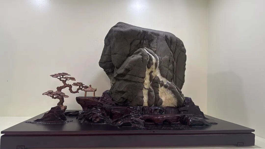 黔“石”力与潜“石”力——记喀斯特的灵韵与收藏新境