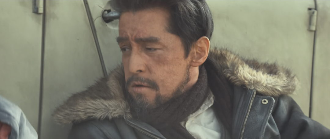 正午阳光自砸招牌,《生命树》从杨紫第一场戏,就开始糊弄观众