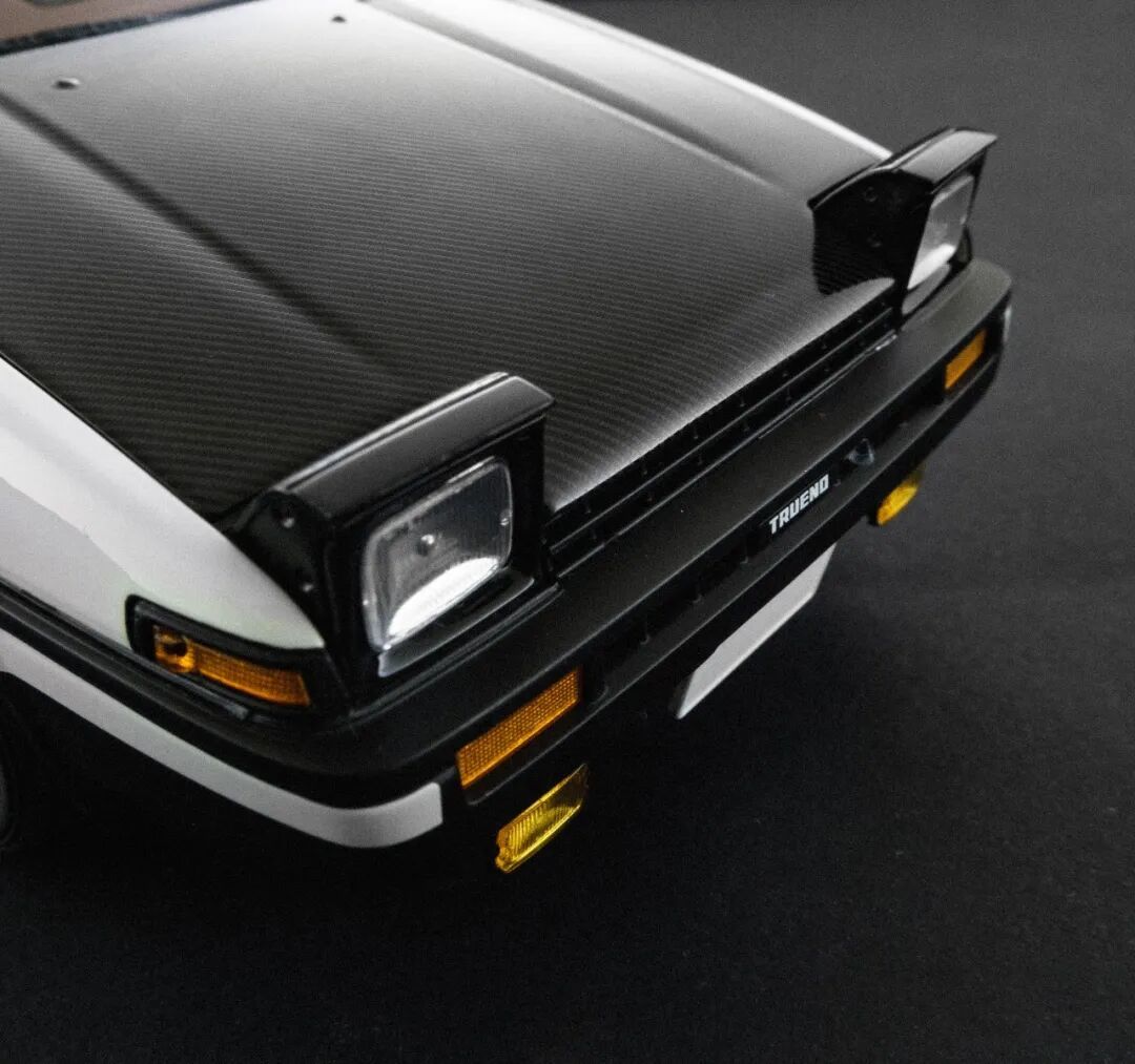 头文字D三十周年纪念!AUTOart 1:18 丰田 AE86 最终版