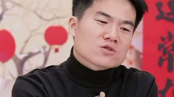 董宇辉卖春联被骂上热搜！网友怒斥：这种钱你也赚