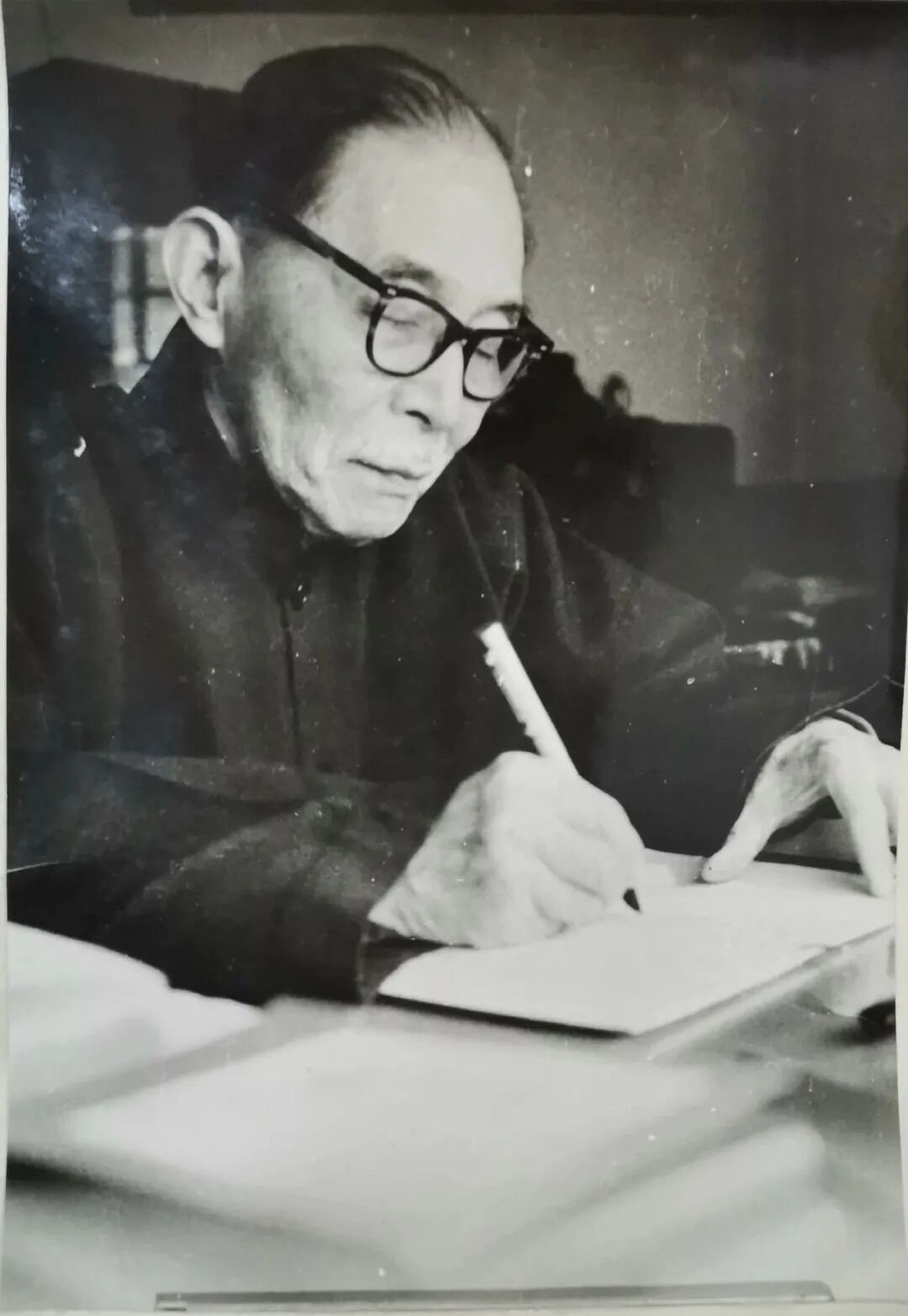 这道提问，让“茅奖”不止是一个奖项