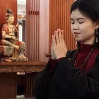 织造司金灯花来袭！原创宋制汉服，绣花对襟超有范儿✨

